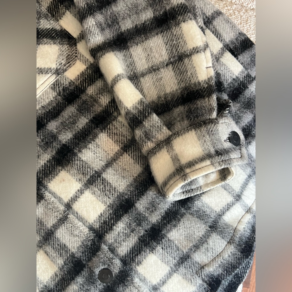Plaid Shacket - Picture 9 of 11